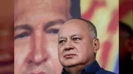 Cabello pide a la población estar alerta “si ven algo raro”: Dijeron que iban a atacar hospitales y embajadas