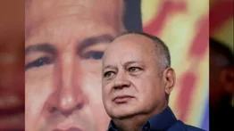 Cabello pide a la población estar alerta “si ven algo raro”: Dijeron que iban a atacar hospitales y embajadas