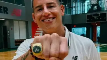 NBA: ¿cuál es el valor del lujoso anillo de los Boston Celtics que lució James Rodríguez? NBA: ¿cuál es el valor del lujoso anillo de los Boston Celtics que lució James Rodríguez?