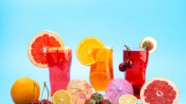 Desintoxica el organismo: este es el efectivo jugo que limpia la sangre