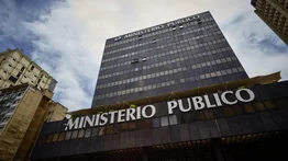Fiscalía investiga a madre por exponer  a su bebé para que contrajera una bacteria:  abuela del menor la denunció en redes sociales 