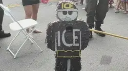 2001online - Estados Unidos - piñata del ICE