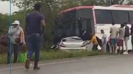 Accidente de tránsito deja dos muertos en Anzoátegui: chófer del autobús está retenido