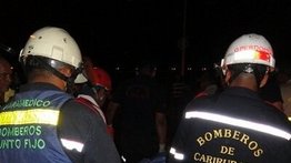 Incendio consume galpón en parque industrial de Punto Fijo este 23 de junio