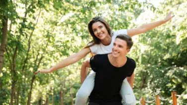 Puedes prevenir el cáncer con la fruta que llaman el oro rojo: así se consume para frenar también la hipertensión Puedes prevenir el cáncer con la fruta que llaman el oro rojo: así se consume para frenar también la hipertensión