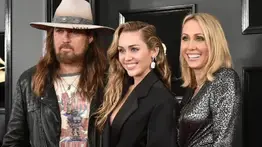 Miley Cyrus se reconcilia con su padre Billy Ray Cyrus tras años de disputa familiar