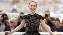 Natalie Portman se mantiene lozana a sus 44 años y come esta sencilla ensalada: solo lleva cuatro ingredientes