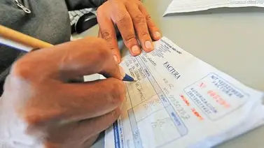 Seniat: conozca qué es una factura fiscal y por qué debe solicitarla al realizar sus compras Seniat: conozca qué es una factura fiscal y por qué debe solicitarla al realizar sus compras