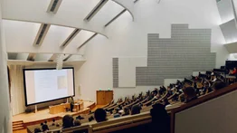 Ordenan identificar a estudiantes indocumentados en universidades de Texas por este motivo