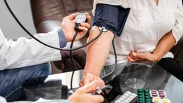 Hace milagros contra la hipertensión y la llaman el oro verde: la verdura muy popular que beneficia tu salud