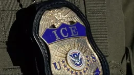 Hombre finge ser agente del ICE para robar casi 2000 dólares: le quita su identificación a un inmigrante