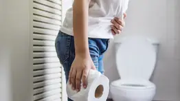 Ni 10 ni 8 veces: esta es la frecuencia con la que debes ir al baño a orinar, si tu vejiga está sana