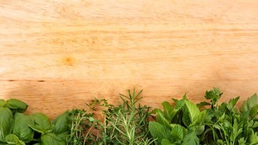 Esta hierba está en el top entre los productos naturales para desinflamar: la recomienda National Institutes of Health