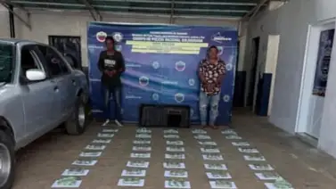 Arrestan a dos hombres por tráfico ilícito de sustancias estupefacientes: la tenían oculta en un tanque de gasolina modificado Arrestan a dos hombres por tráfico ilícito de sustancias estupefacientes: la tenían oculta en un tanque de gasolina modificado