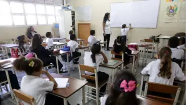 Ministro de Educación hace un llamado a las instituciones educativas: clases escolares deben ser hasta esta fecha de julio Ministro de Educación hace un llamado a las instituciones educativas: clases escolares deben ser hasta esta fecha de julio
