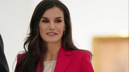 Carolina Herrera viste a la reina Letizia: la monarca se robó las miradas en un importante evento