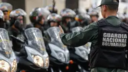 Le pusieron los ganchos: motorizado se burló de las autoridades en las redes tras evadir un control policial