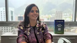 El latido de los voluntarios: La historia de la DJ venezolana que conquistó a la FIFA