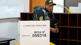 Entre vítores y denuncias: lo que dejó el paso de Fujimori y Sánchez por los centros electorales de Lima