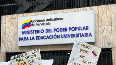 Ministra Sanjuán: trabajamos en un plan para otorgar becas y premios a docentes y estudiantes Ministra Sanjuán: trabajamos en un plan para otorgar becas y premios a docentes y estudiantes