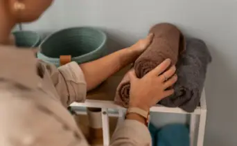 Toallas viejas con nueva vida: ideas simples para reutilizarlas y cuidar el hogar