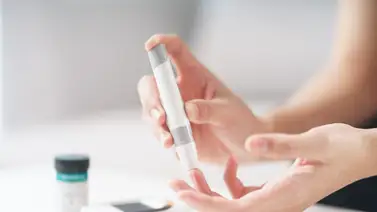 El fruto seco rico en vitaminas y fibra que regula el nivel de glucosa en la sangre: esta es la cantidad que debes comer al día El fruto seco rico en vitaminas y fibra que regula el nivel de glucosa en la sangre: esta es la cantidad que debes comer al día