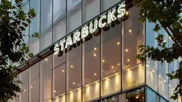 Fans del fútbol: el obsequio exclusivo que Starbucks entrega en todas sus sucursales