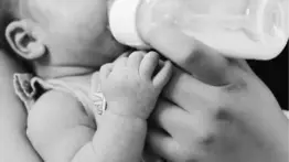 Sacan de circulación leche en polvo para bebés en EEUU por riesgo de parálisis