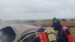 Vehículo se incendia tras choque en carretera Maturín-Barcelona: revelan cifra de fallecidos