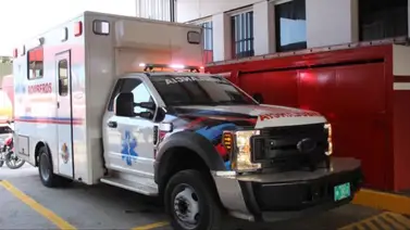 Evacúan a vecinos de un edificio tras incendio en La Guaira Evacúan a vecinos de un edificio tras incendio en La Guaira
