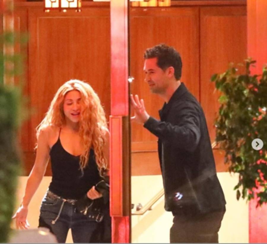 ¿Un lobo para esta loba? Captan a Shakira en Los Ángeles junto a este actor mexicano