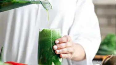 Claves para preparar jugos verdes altamente nutritivos y saludables: el poder de los vegetales en tu vaso Claves para preparar jugos verdes altamente nutritivos y saludables: el poder de los vegetales en tu vaso