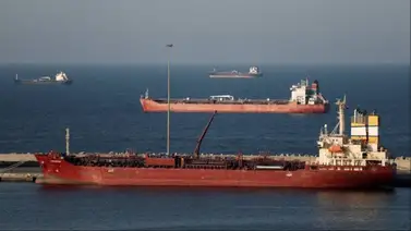 ¿Fin de la tregua? Irán bloquea el estrecho de Ormuz tras nuevos ataques: esto le exige a EEUU ¿Fin de la tregua? Irán bloquea el estrecho de Ormuz tras nuevos ataques: esto le exige a EEUU