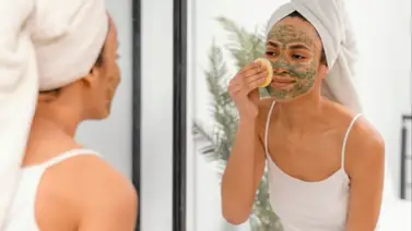 Mascarilla a base de avena que rejuvenece la piel fácil y rápido: así debes aplicarla Mascarilla a base de avena que rejuvenece la piel fácil y rápido: así debes aplicarla