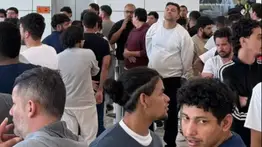 Aterriza&nbsp;vuelo desde Miami con 146&nbsp;repatriados este 24 de junio: siete niños a bordo