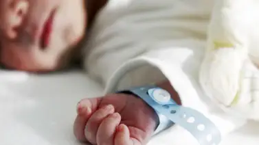Bebé de 18 días y su madre rescatados bajo los escombros de La Guaira: testimonio Bebé de 18 días y su madre rescatados bajo los escombros de La Guaira: testimonio