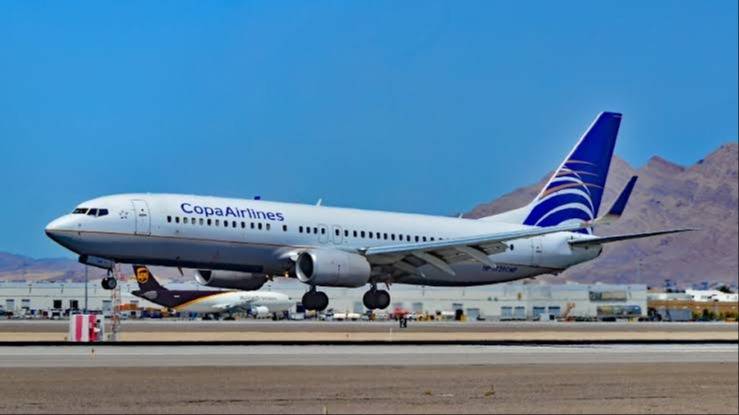 Líneas aéreas reanudan sus operaciones con Venezuela a través de Valencia tras cierre de Maiquetía Líneas aéreas reanudan sus operaciones con Venezuela a través de Valencia tras cierre de Maiquetía
