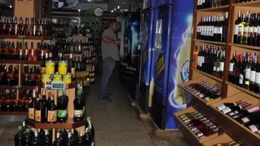 Regulan actividad en licorerías y tascas por emergencia nacional y luto: detalles Regulan actividad en licorerías y tascas por emergencia nacional y luto: detalles