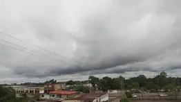 Inameh&nbsp;prevé lluvias por ondas tropicales 20 y 21 mientras vigila el clima en La Guaira tras sismos: pronóstico