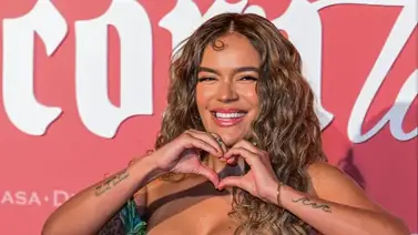 ¿Indirecta para Anuel o Feid? Karol G confiesa el día que un exnovio la dejó plantada en el aeropuerto ¿Indirecta para Anuel o Feid? Karol G confiesa el día que un exnovio la dejó plantada en el aeropuerto