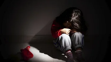“Quiero que lo agarren”: esposa de venezolano acusado por abuso contra cinco niñas narra cómo descubrió los actos violentos