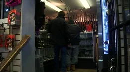 Comercio de armas en Colorado: esta es la nueva norma para frenar ventas ilegales