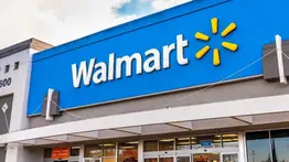 ¡Crisis laboral en Walmart! Trabajadores dejan sus puestos de trabajo, sin avisar, por temos a las redadas