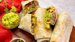 ¡El secreto mejor guardado de California! Descubre dónde comer burrito de carne asada en San Diego