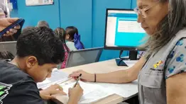 ¡Derecho garantizado! Saime entrega casi 200 mil cédulas a niños y jóvenes