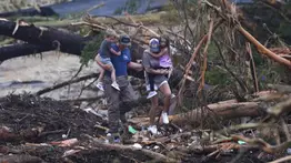 Sube a 43 la cifra de muertos por inundaciones en Texas: 15 de ellos son niños