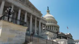 ¡Trump impulsa gran beneficio! Bono fiscal de $6.000 para mayores de 65 años: aquí los detalles