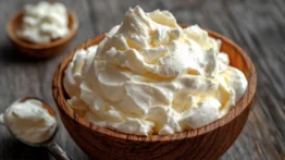 ¡El yogur griego está de moda! Aprende a preparar la merienda más saludable: a bajo costo y en pocos pasos