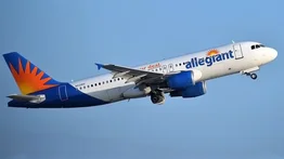 Pasajeros vivieron momentos de tensión durante un vuelo de Florida a Virginia: un hombre obligó a un aterrizaje de emergencia
