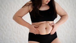 La infusión milagrosa que elimina la hinchazón de barriga: la preparas en casa y a bajo costo